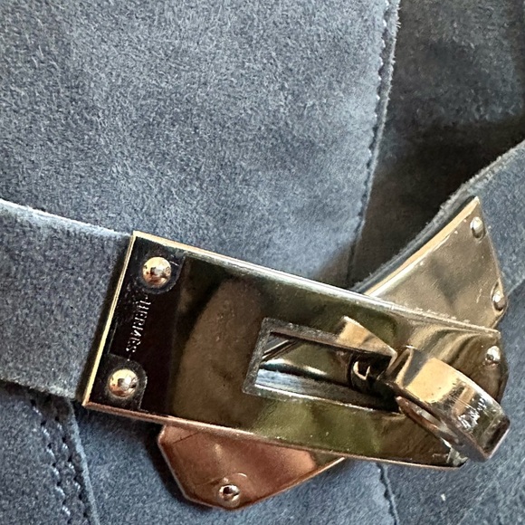 Hermès Neo Kelly Ankle Boots in Blue Suede | Size 36 (5.5 US) | Rare blue agris - Picture 9 of 12